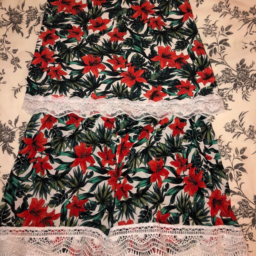 Pajama Set - Picture 2 of 2